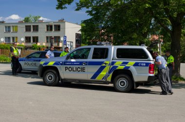 İkinci canlı değil.