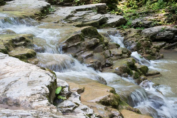 Die majestätische Berglandschaft des Kaukasus-Naturschutzgebietes — Stockfoto