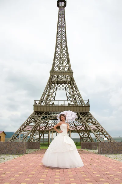 Bela noiva no dia do casamento — Fotografia de Stock