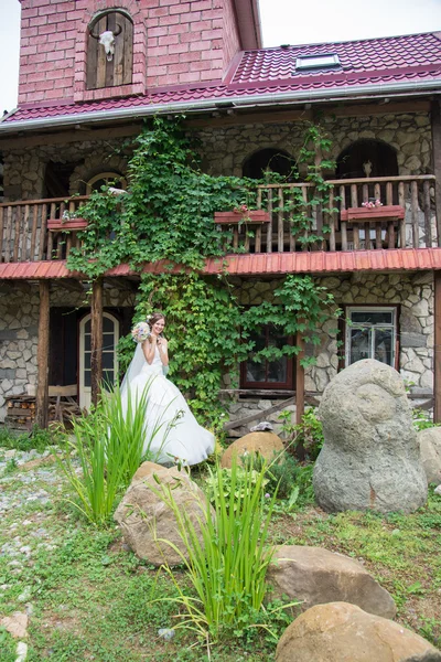 Hermosa novia el día de la boda —  Fotos de Stock