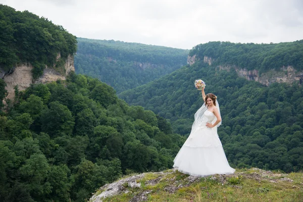 Hermosa novia el día de la boda —  Fotos de Stock