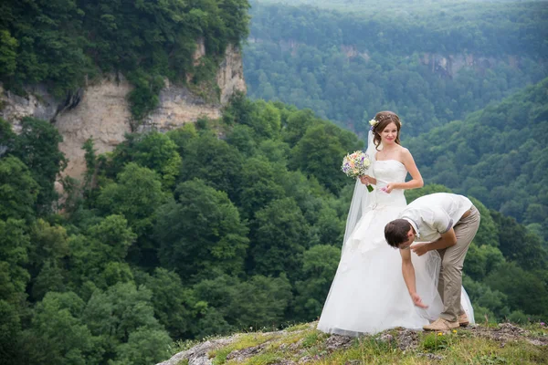 Belo casal no dia do casamento — Fotografia de Stock