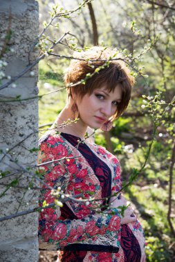 çekici bir genç kız portresi