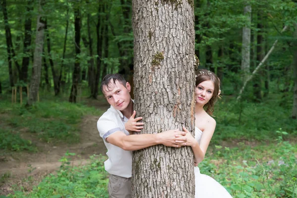 Beautiful married couple in the wedding day — Stock Photo, Image