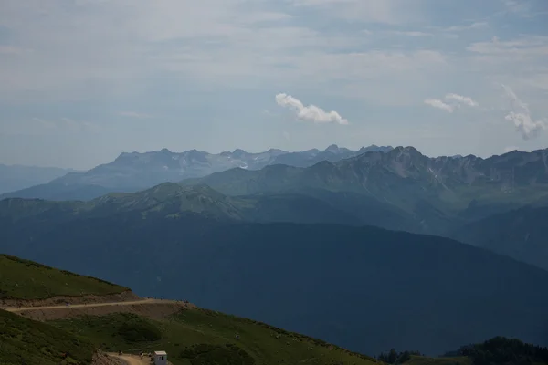 Hermoso paisaje montañoso de la Reserva Natural del Cáucaso — Foto de Stock