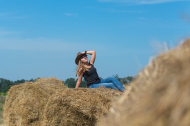 sevimli genç kız de 