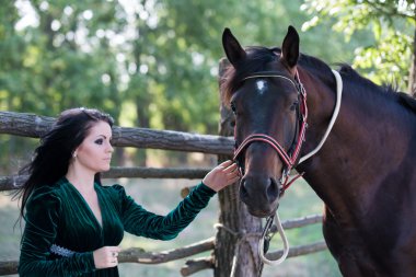 sevimli genç kız de