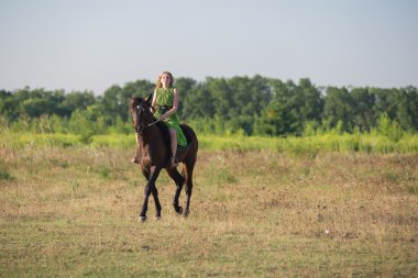 sevimli genç kız de