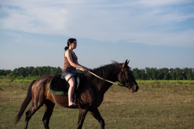 sevimli genç kız de