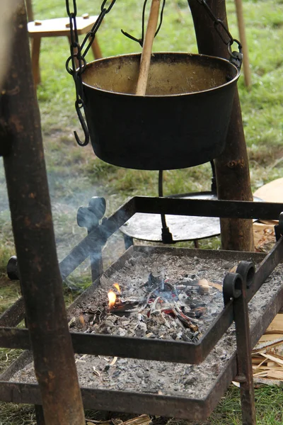 Buiten koken brand. — Stockfoto