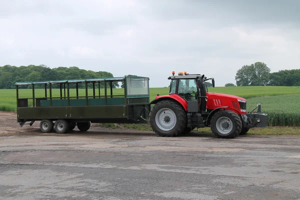 Traktor-Anhänger. — Stockfoto