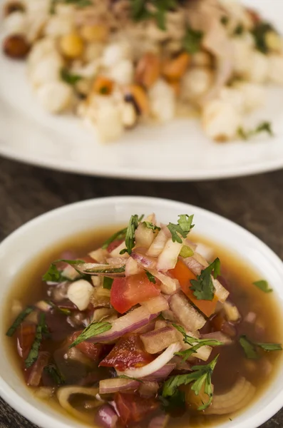 Traditional bowl of ecuadorian encebolladas, very nice presentation, restaurant catering concept, main dish blurry in background — Stock Photo, Image
