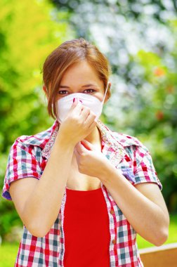 kadın maskesi ayarlama Derma giysileri ile