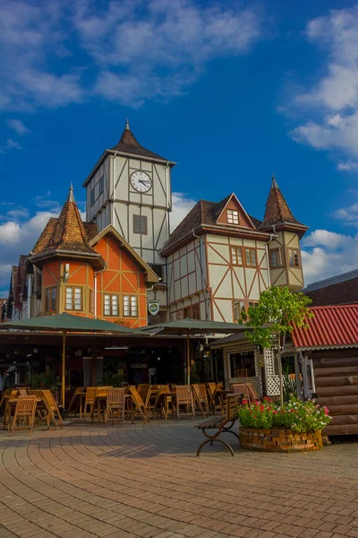 BLUMENAU, BRÉSIL - 10 MAI 2016 : c'est une ville dans le sud du Brésil fondée en 1850 et elle a beaucoup de décendents allemands — Photo