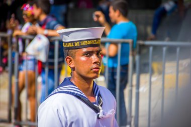 Deniz Harp Okulu öğrencileri Colombias en önemli katılmak