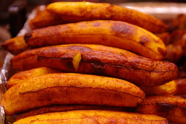 Хрустящий жареный банан, сторона любого блюда — стоковое фото
