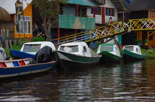 PASTO, COLÔMBIA - JULHO 3, 2016: la cocha lago é um dos maiores lagos da colômbia e está localizado perto da cidade de pasto — Fotografia de Stock