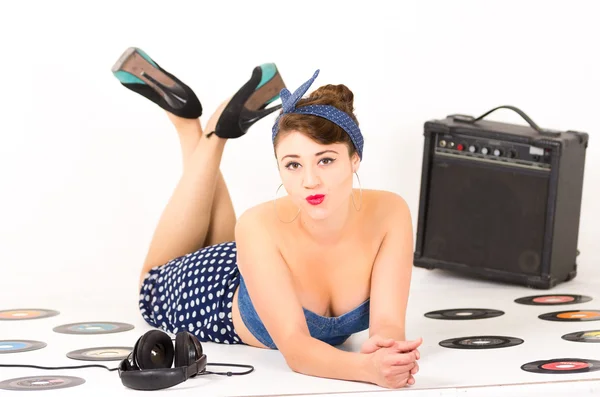 Beautiful retro young girl wearing blue vintage clothes — Stock Photo, Image