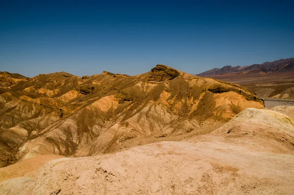 Crêtes érodées dans le parc national de la vallée de la mort — Photo