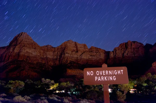 Night scenery in zion national park — Stock Photo, Image