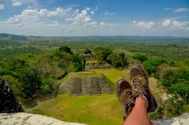 xunantunich maya sitesi Belize'de Harabeleri