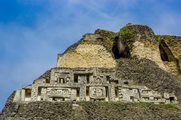 Xunantunich maya rovine sito in belize — Foto Stock