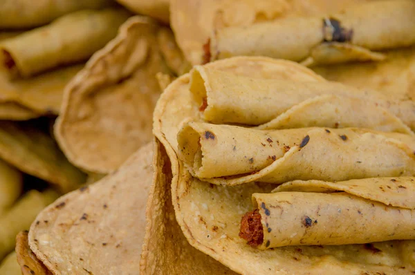 Tacos enrollados guatemala comida típica —  Fotos de Stock