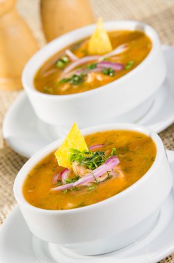 Amerika Birleşik Devletleri üzerinden lezzetli encebollado balık güveç