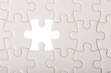 Eksik parçalı yapboz