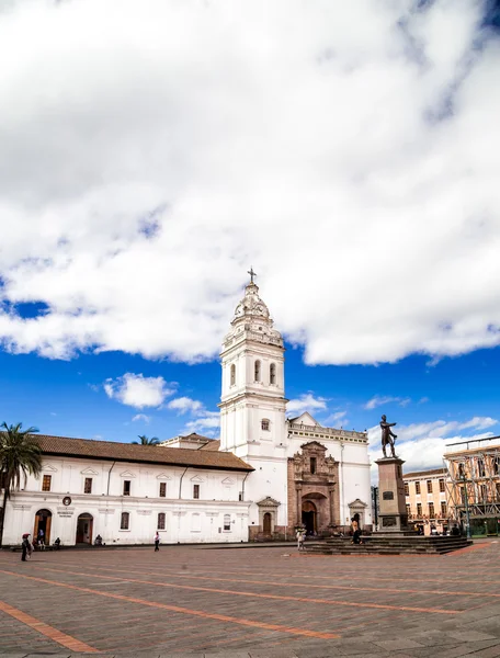 Plaza Santo Domingo de Quito Ekwador Ameryki Południowej — Zdjęcie stockowe