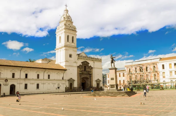 Plaza de Santo Domingo Quito Ecuador Южная Америка — стоковое фото