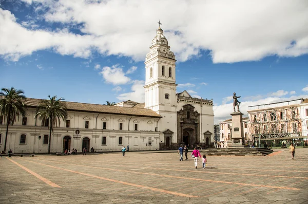 Plaza de Santo Domingo Quito Ecuador Южная Америка — стоковое фото