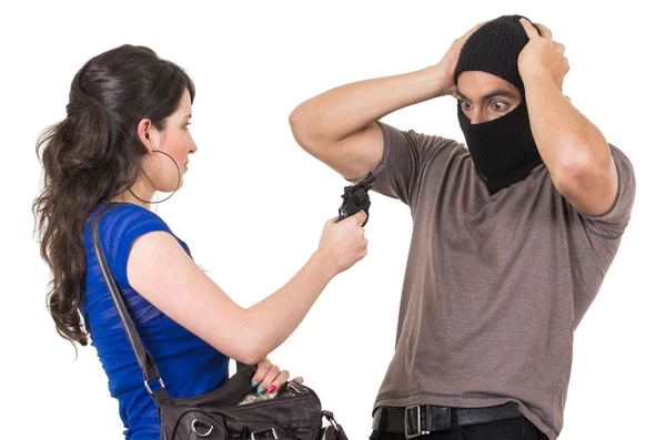 Ladrão masculino roubando bela jovem — Fotografia de Stock