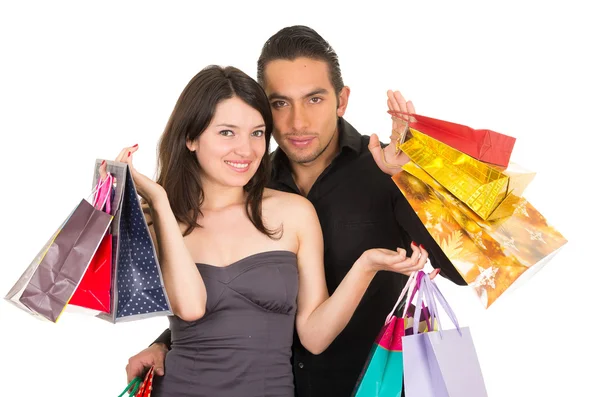 Attraktiva ungt par shopping — Stockfoto