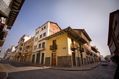 Şehir Cuenca Ekvador güzel sömürge sokaklar