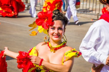 Colombias en önemli folklor kutlama, Carnival Barranquilla, Kolombiya ile renkli ve ayrıntılı kostüm performans katılmak