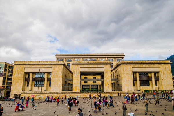 Justitiepalats ett kulturellt och historiskt landmärke i Plaza Bolivar, Bogota, Colombia — Stockfoto