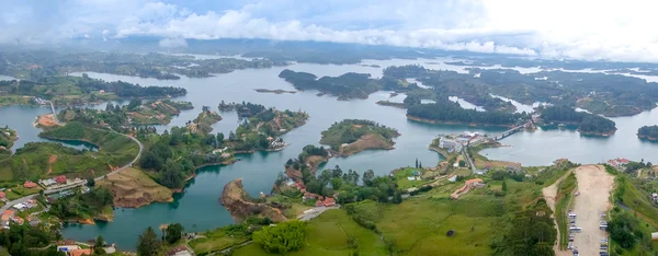 Letecký pohled na Guatape v Antioquia, Kolumbie — Stock fotografie