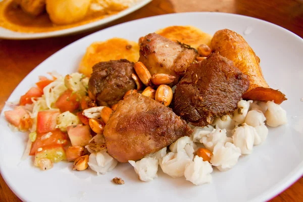 Fritada, fried pork, typical ecuadorian dish — Stock Photo, Image