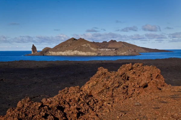 Prachtige schilderachtige landschap van Bartlome eiland in Galapagos eilanden — Stockfoto
