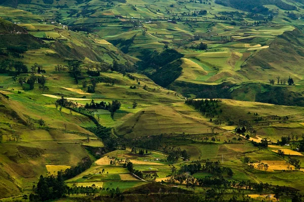 Bela cidade andina de Canar em Azogues Equador — Fotografia de Stock