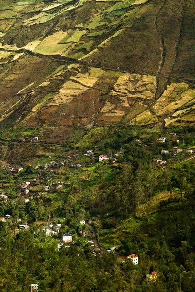 Bela cidade andina de Canar em Azogues Equador — Fotografia de Stock