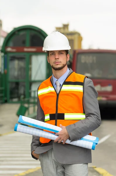 Young handsome architect supervising a construction — Stock Photo, Image