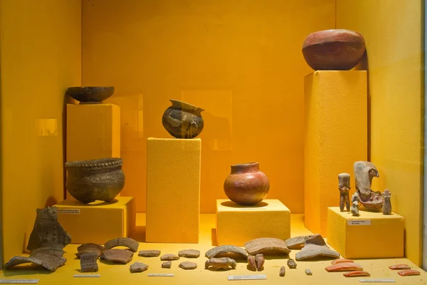 Tentoonstelling van Archeologisch Museum in Manabi, Ecuador — Stockfoto