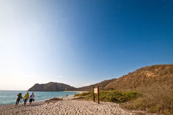 Erstaunliche sommerlandschaft in los frailes beach, ecuador — Stockfoto