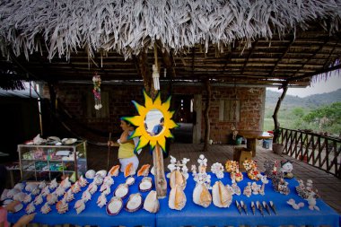 Semt pazarı, Puerto Cayo, Güneş'in doğal bir rota boyunca Ekvadorlu kıyı kenti.