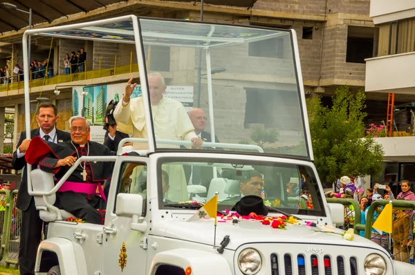 Front side angle Pope Francis motorcade driving through city crowds of people cheering to start off official South America tour his first stop Quito, Ecuador, — Stockfoto