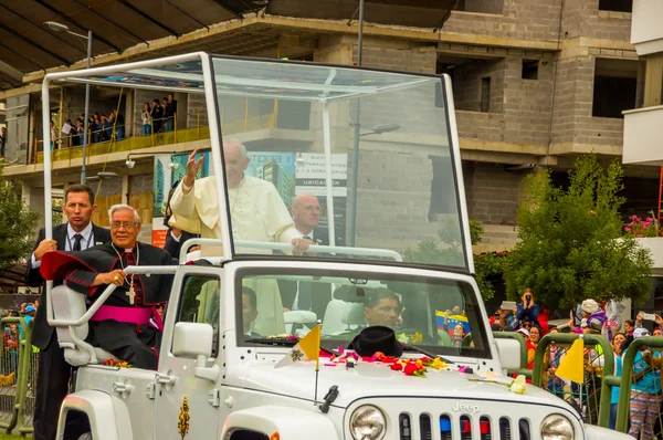 Front side angle Pope Francis motorcade driving through city crowds of people cheering to start off official South America tour his first stop Quito, Ecuador — Stockfoto