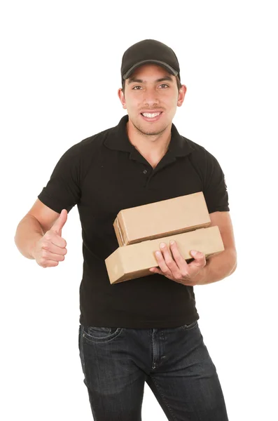 Vacker brunett courier man med paket — Stockfoto