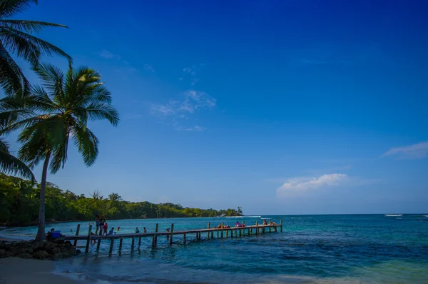 Isla Colon, Panama - 25 April 2015: Eiland Colon is de noordelijkste en belangrijkste eiland in de Bocas del Toro — Stockfoto